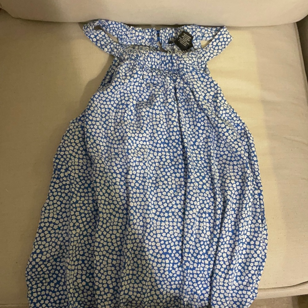 Blue floral Valerie bertinelli tank top
